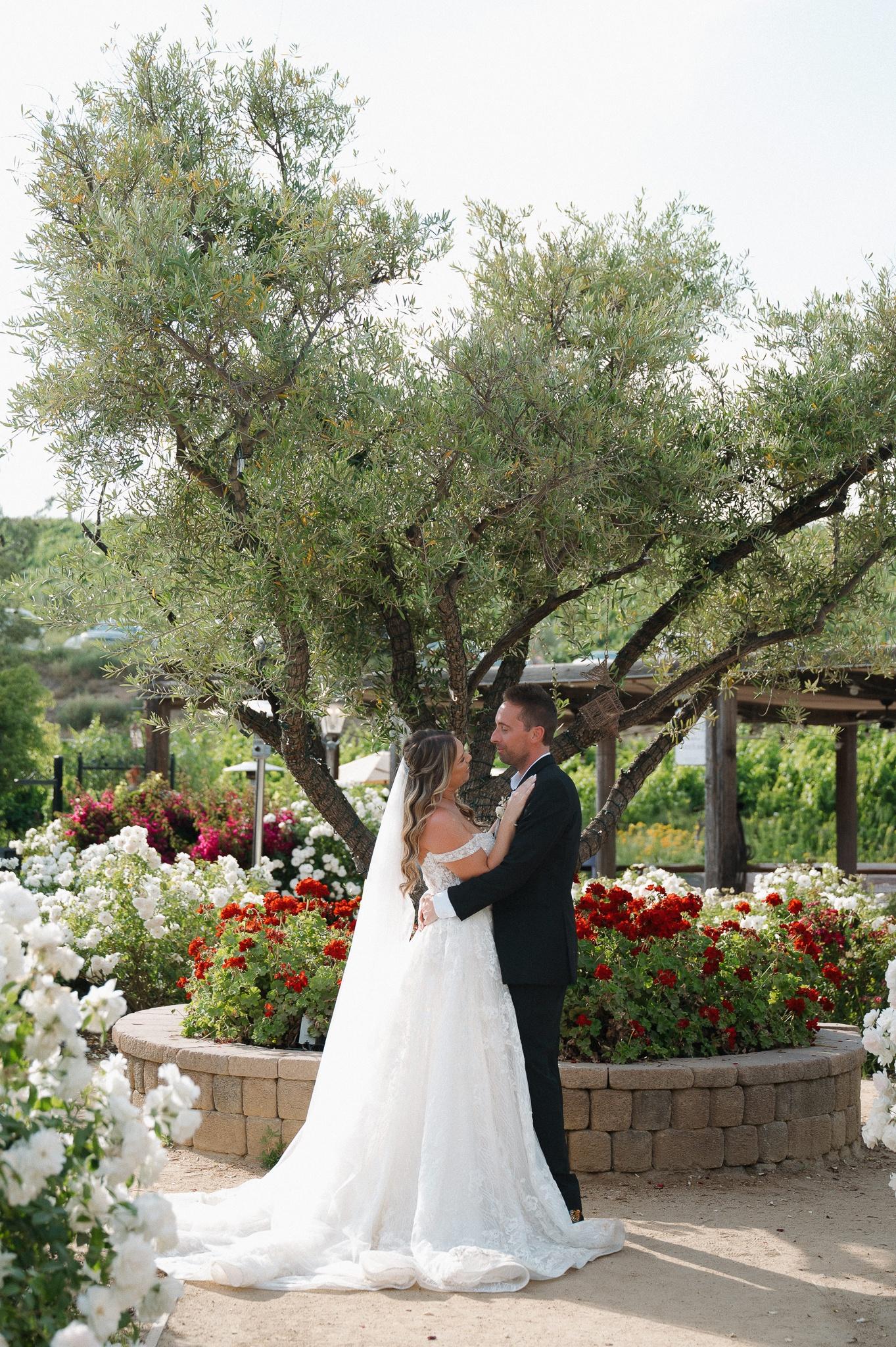 📸 Alyssa & Kevin’s Wedding at Europa Village – A Summer Celebration in Temecula Wine Country