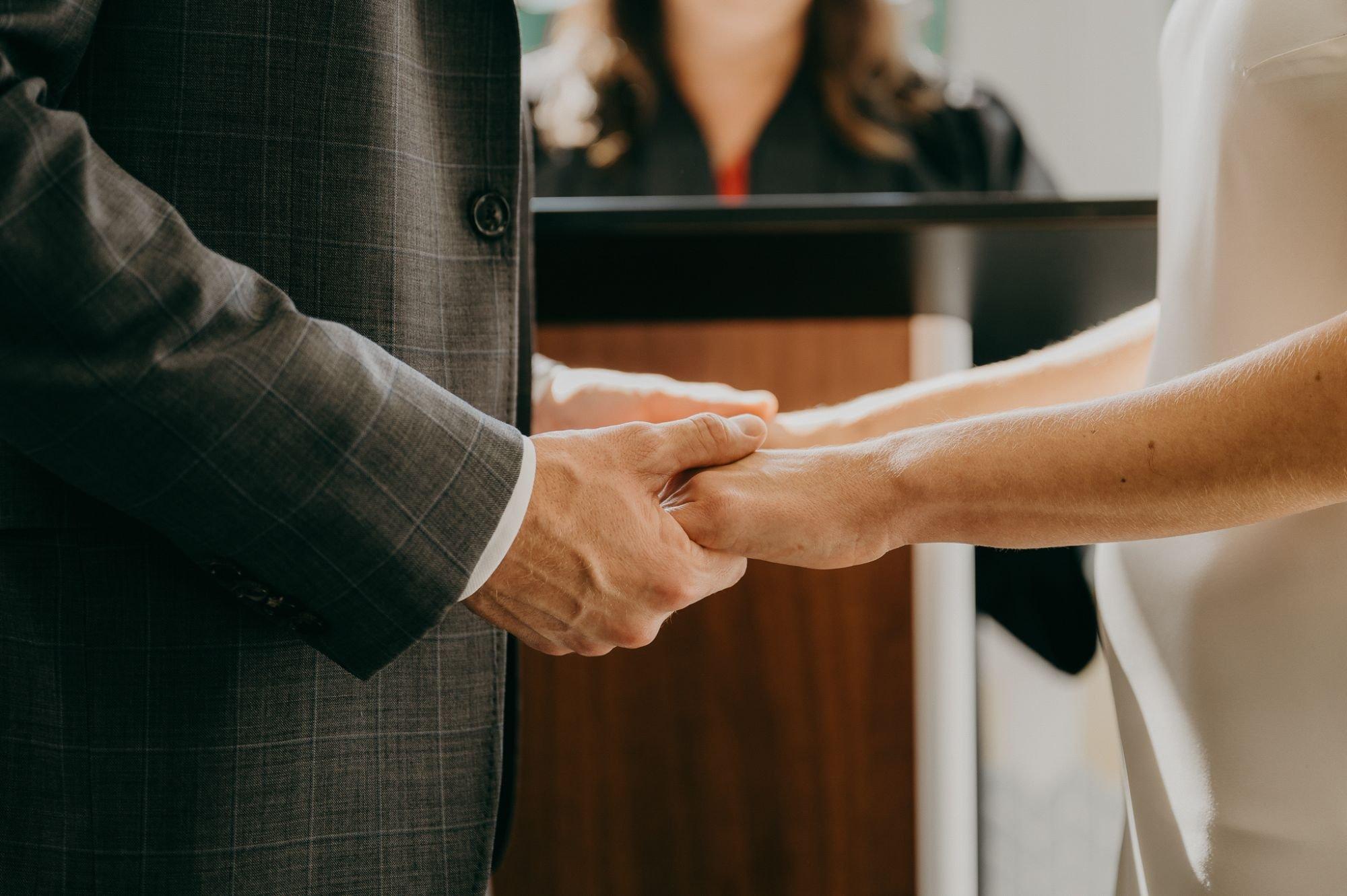 carousel-hero-element image-10