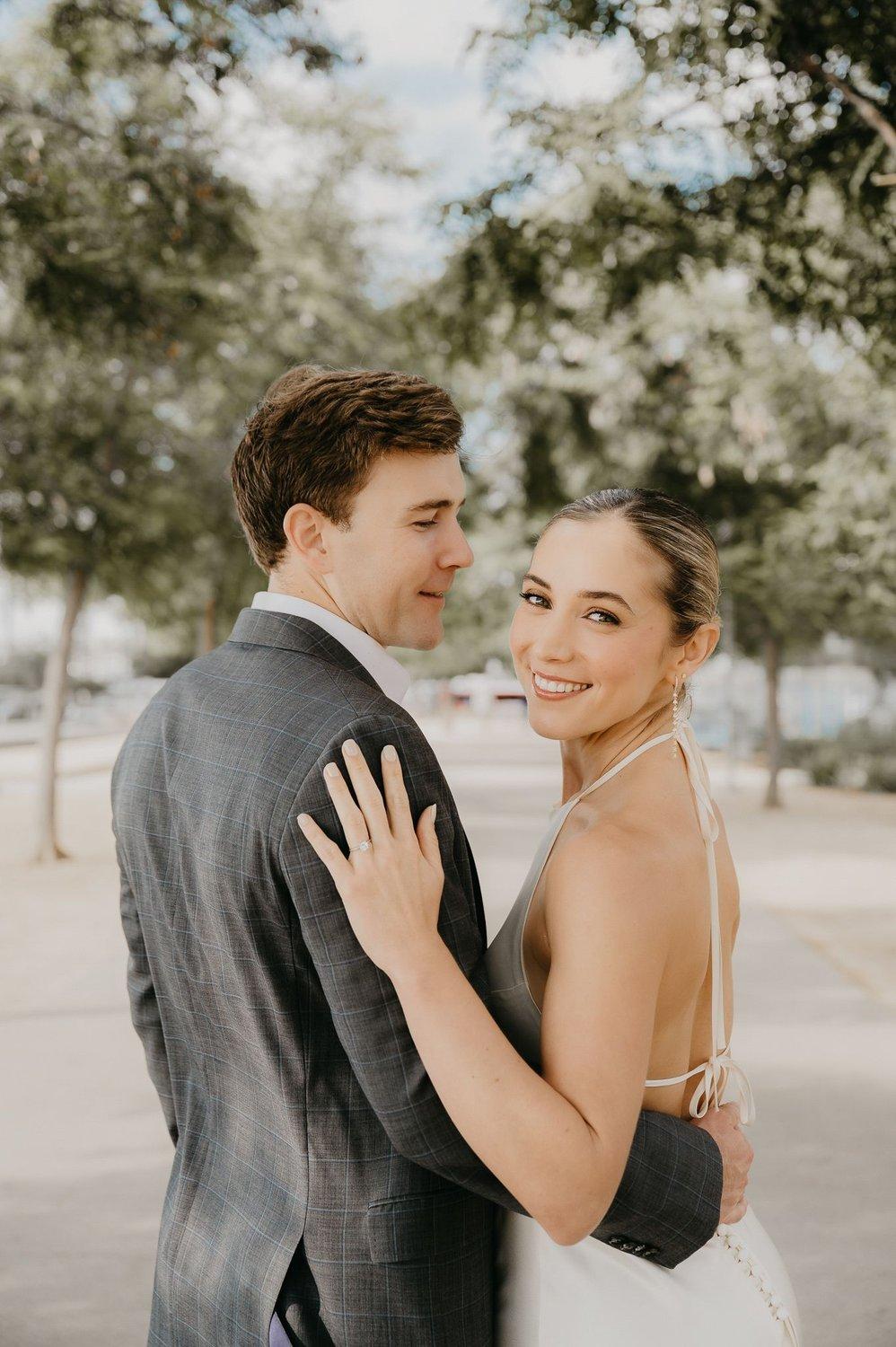 carousel-hero-element image-1