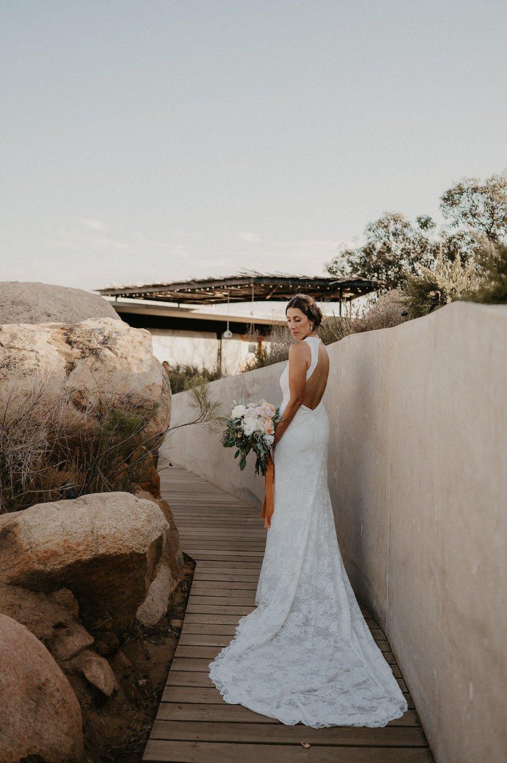 carousel-hero-element image-10